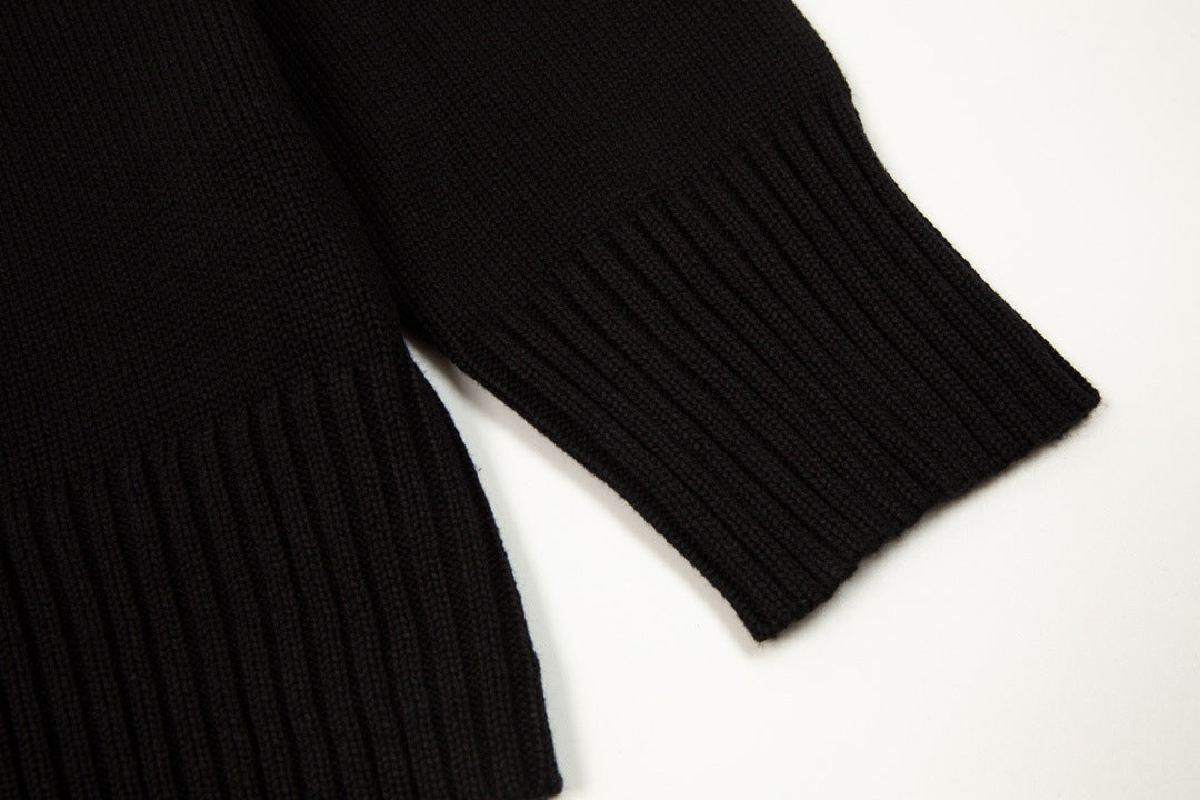 "Heart" Sweater Black